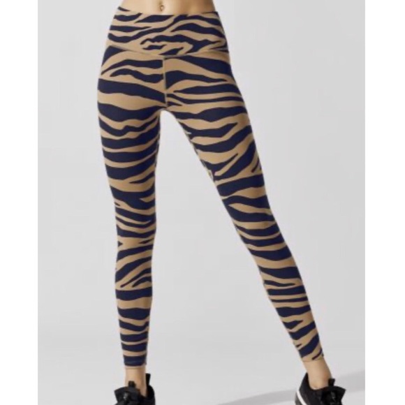 Century Legging - Picture 1 of 4